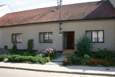 Ubytování s vinným sklepem - jižní Morava - Apartmány ve Velkých Pavlovicích - domek